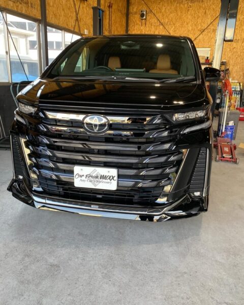 トヨタ ヴェルファイア リアモニター取り付け