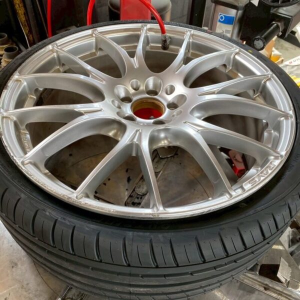 50プリウスタイヤ交換