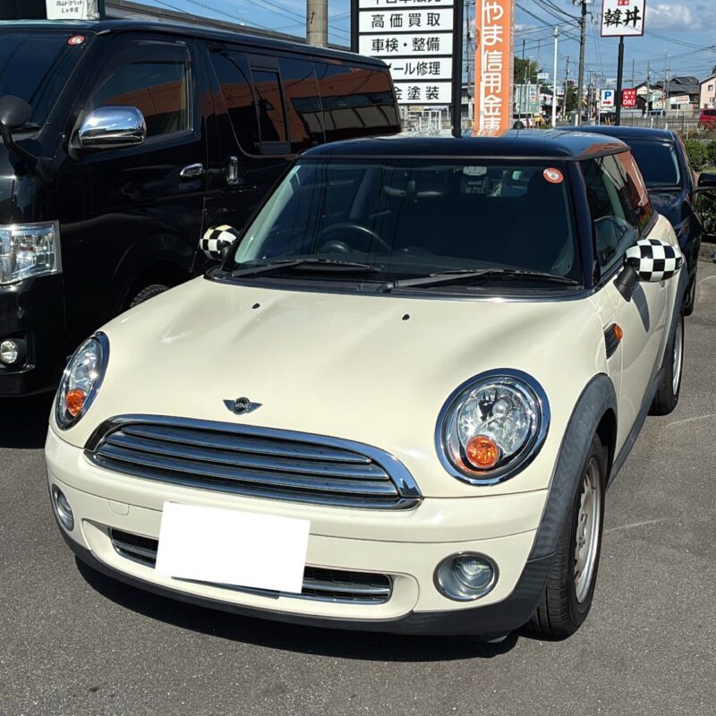 MINI COOPER 車検のご依頼をいただきました